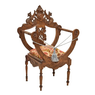 Lot 792 - 19th century Italian carved walnut X-frame throne chair