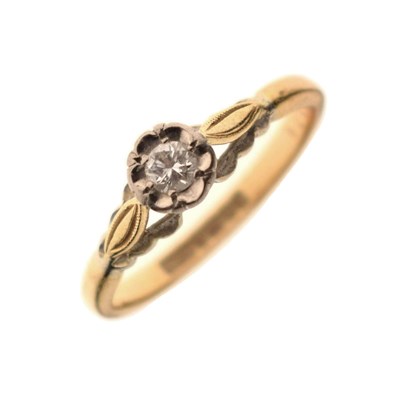 Lot 3 - Diamond single stone 18ct gold ring