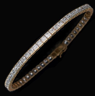 Lot 118 - Cubic Zirconia 9ct gold line bracelet