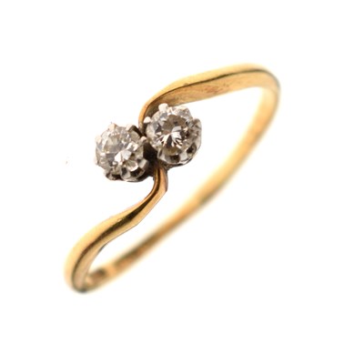 Lot 10 - Diamond two-stone ring of crossover design