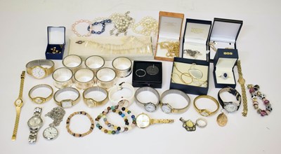 Lot 159 - Quantity of costume jewellery, wristwatches, etc