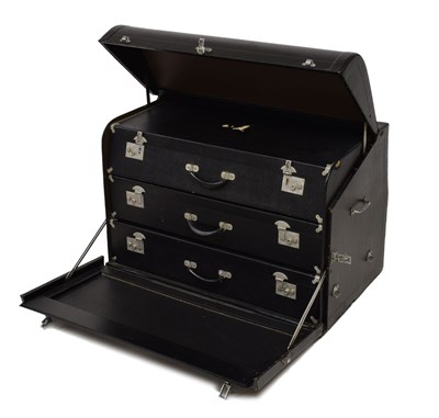 Lot 2 - Early to mid 20th century Brexton motoring luggage trunk with three suitcases