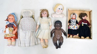 Lot 527 - Late 19th / early 20th century Simon and Halbig bisque head doll