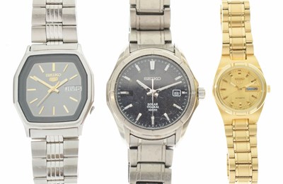 Lot 184 - Seiko - Group of bracelet watches
