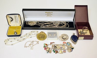 Lot 166 - Quantity of silver and white metal jewellery, etc