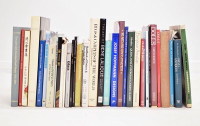 Lot 705 - Collection of reference books - Assorted