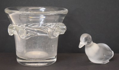 Lot 570 - Daum Nancy - 'Sorcy' vase, etc
