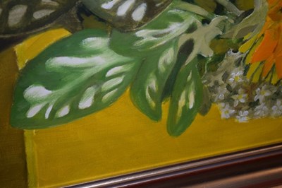 Lot 522 - Mary Fedden RA (1915-2012) - Oil on canvas - Sunflowers