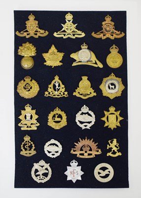 Lot 331 - Mixed group of cap badges