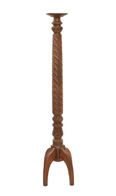 Lot 813 - Early 20th century mahogany torchère