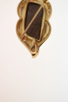 Lot 26 - Black boulder opal yellow metal brooch stamped 18K