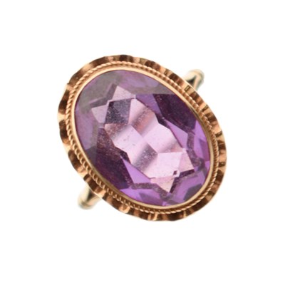 Lot 60 - Amethyst 9ct gold dress ring