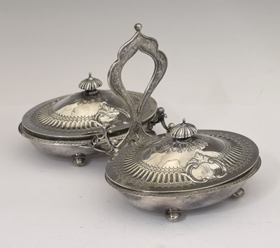 Lot 90 - Victorian silver hors d'oeuvres dish