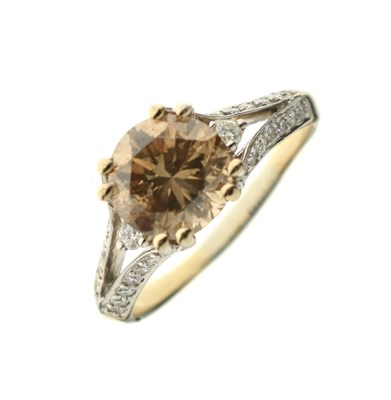 Lot 7 - Diamond solitaire yellow metal (stamped 750) and white metal set ring