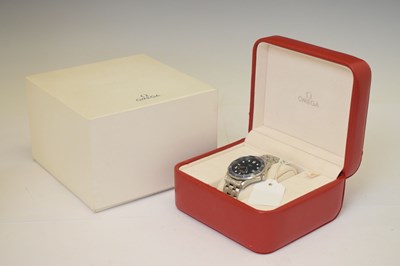 Lot 70 - Omega - Gentleman's Seamaster Professional stainless steel bracelet watch