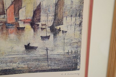 Lot 258 - Laurence Stephen Lowry R.A. (British, 1887-1976) - Signed print - 'Sailing Boats'