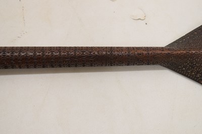 Lot 169 - Austral Islands (French Polynesia) paddle