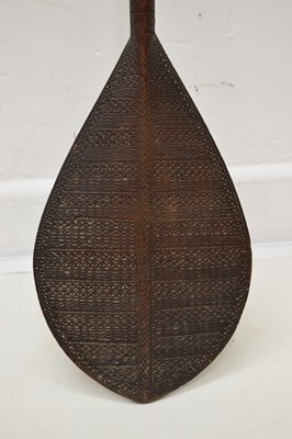 Lot 169 - Austral Islands (French Polynesia) paddle
