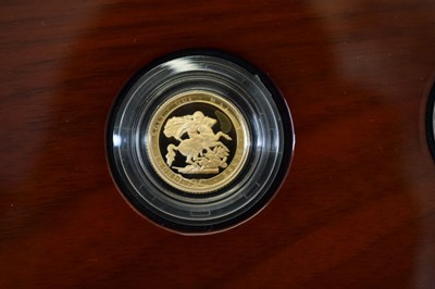 Lot 118 - Elizabeth II Royal Mint 'Sovereign Collection' five coin gold proof set, 2017