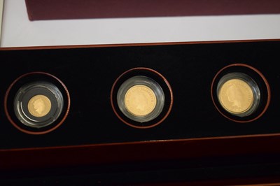 Lot 118 - Elizabeth II Royal Mint 'Sovereign Collection' five coin gold proof set, 2017