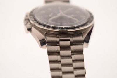 Lot 71 - Omega - Speedmaster Professional 'Moonwatch' chronograph bracelet watch