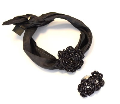 Lot 99 - Calgaro - Italian black silk choker