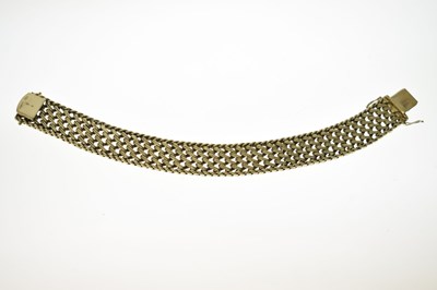 Lot 36 - 9ct gold fancy link bracelet