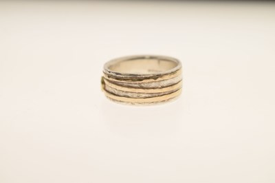 Lot 46 - Attributed to Julia Beusch - Yellow diamond set silver ring