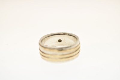Lot 46 - Attributed to Julia Beusch - Yellow diamond set silver ring