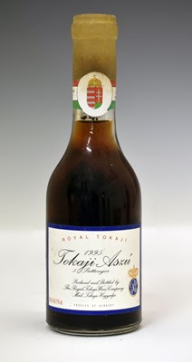 Lot 585 - Royal Tokaji - Tokaji Aszú 1995