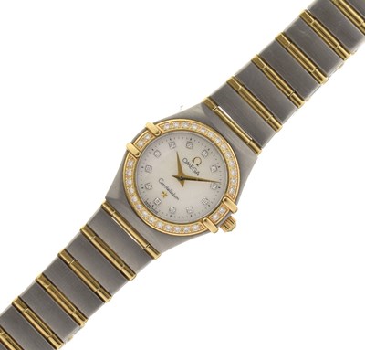 Lot 66 - Omega - Lady's Constellation two-tone bracelet watch, ref. 12677500
