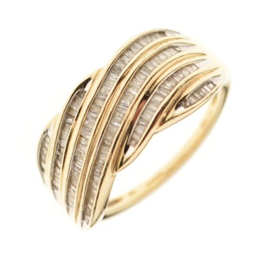 Lot 3 - 9ct gold and diamond ring