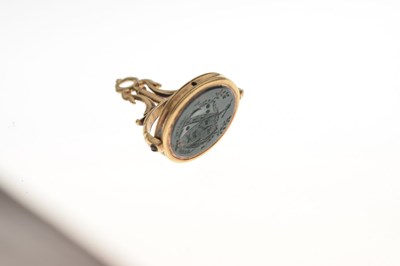 Lot 41 - Late Georgian unmarked yellow metal and bloodstone swivel fob seal