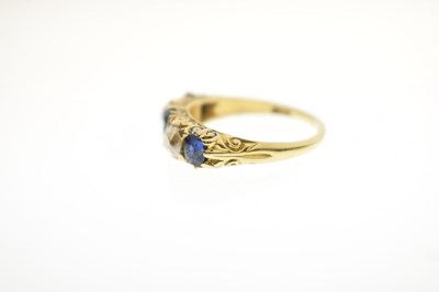 Lot 19 - 18ct gold, sapphire and diamond five-stone ring