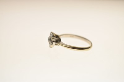 Lot 16 - Diamond 18ct white gold flower head ring