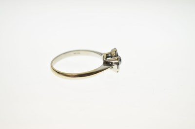 Lot 16 - Diamond 18ct white gold flower head ring
