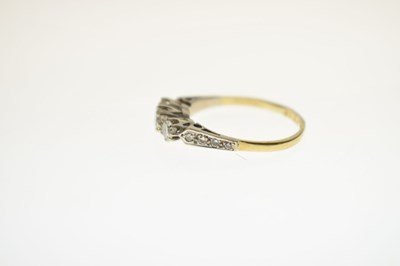 Lot 8 - Diamond yellow gold three-stone diamond ring