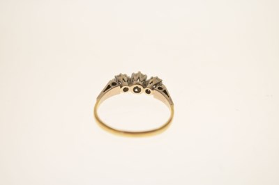 Lot 8 - Diamond yellow gold three-stone diamond ring