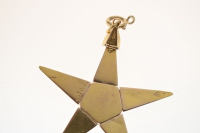 Lot 43 - Masonic Interest - Yellow metal (9ct) fob of pentagonal pyramid form