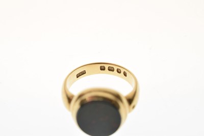 Lot 42 - 19th century bloodstone agate 18ct yellow gold signet ring