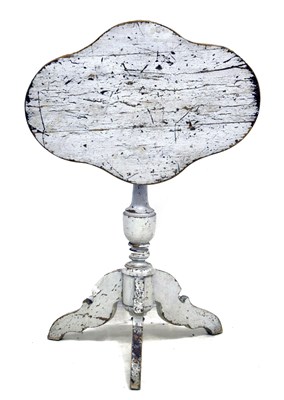 Lot 286 - Gustavian occasional table