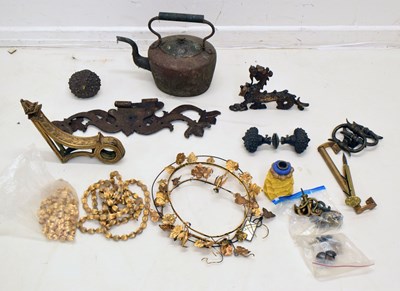 Lot 289 - Quantity of architectural ironmongery, etc