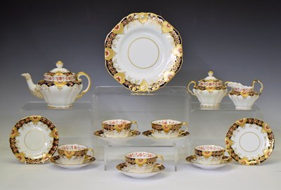 Lot 513 - Copelands blue and gilt part tea sevice