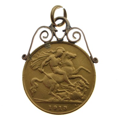 Lot 182 - George V gold half sovereign, 1913 in unmarked yellow metal mount
