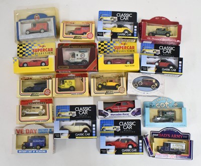 Lot 434 - Group of boxed diecast model vehicles