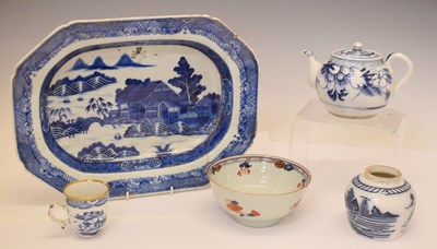 Lot 431 - Assorted Chinese ceramics etc