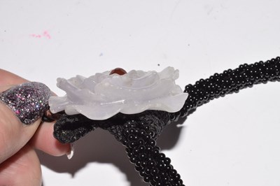 Lot 44 - White jade pendant necklace