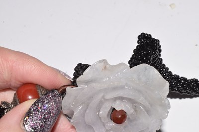 Lot 44 - White jade pendant necklace