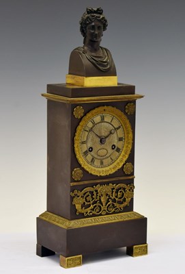 Lot 538 - Early 19th Century French bronze and ormolu library clock