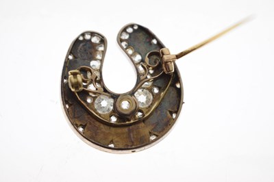 Lot 31 - Late Victorian diamond and pearl horseshoe brooch